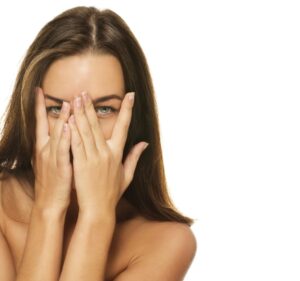 Oogwallen en donkere kringen – Oogcrème-gids